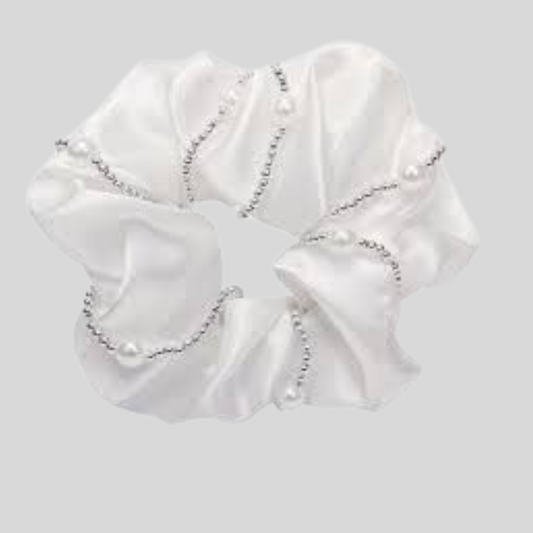 Imperial Riding Crystal Pearl Scrunchie - White